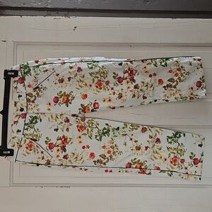 Disney Alice Capris | Size 2